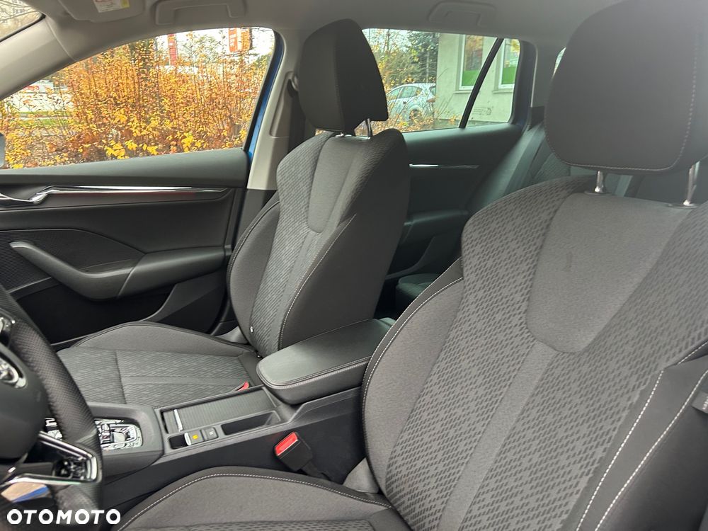 Skoda Octavia 2.0 TDI 4x4 Style DSG - 9