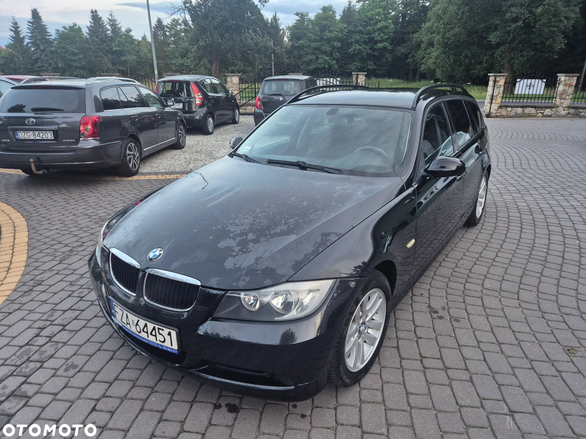 BMW Seria 3 320i - 1