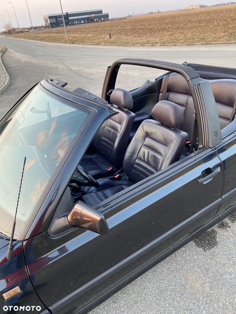 Volkswagen Golf - 38