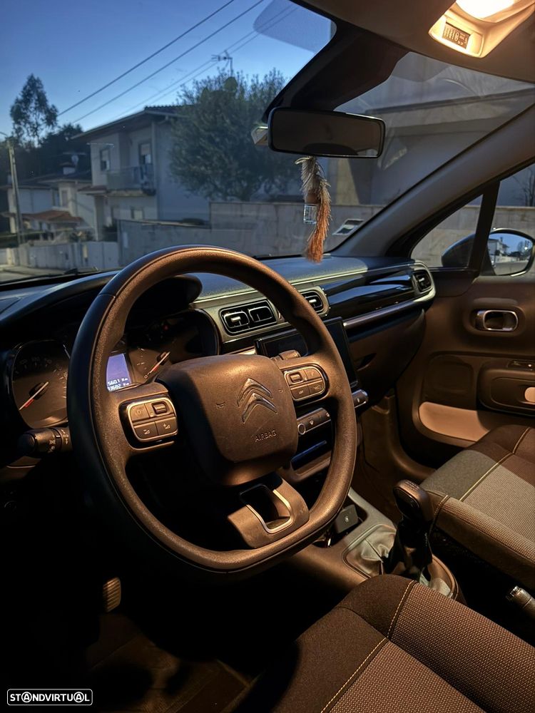 Citroën C3 1.2 PureTech Shine - 6