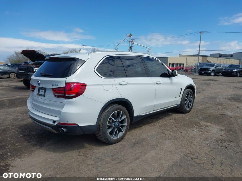 BMW X5 xDrive35i - 6