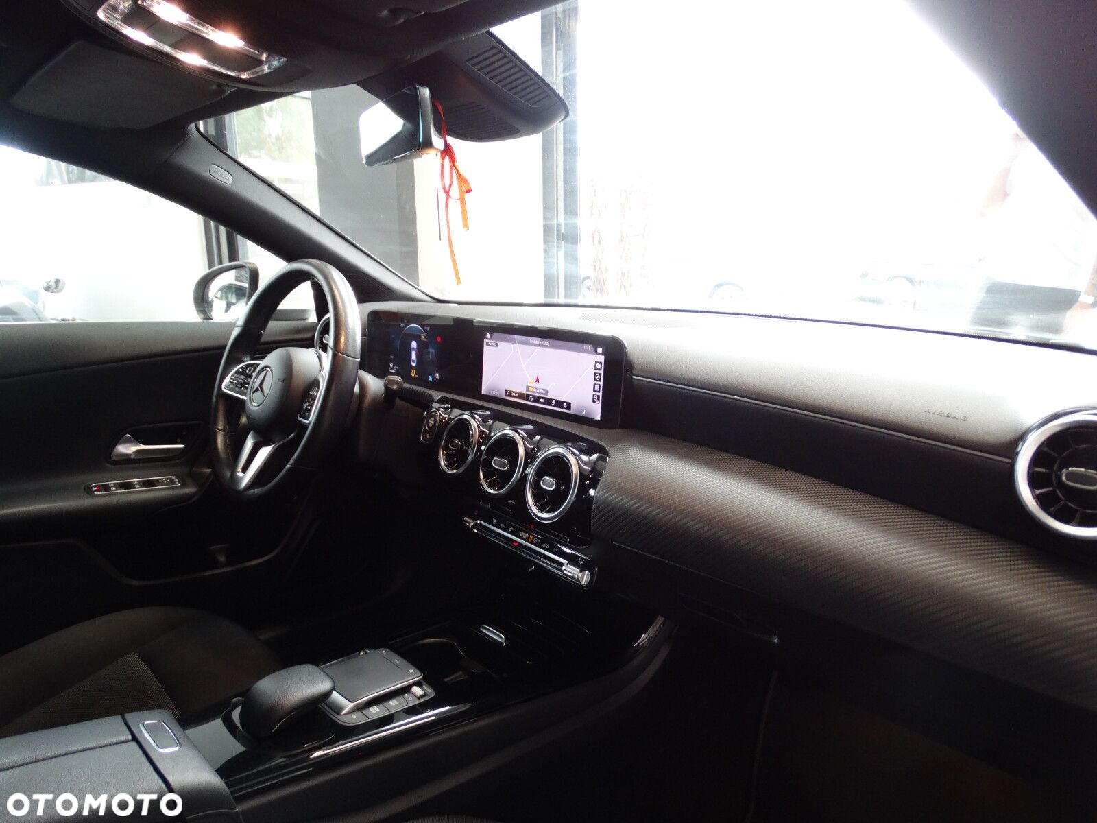 Mercedes-Benz CLA - 40
