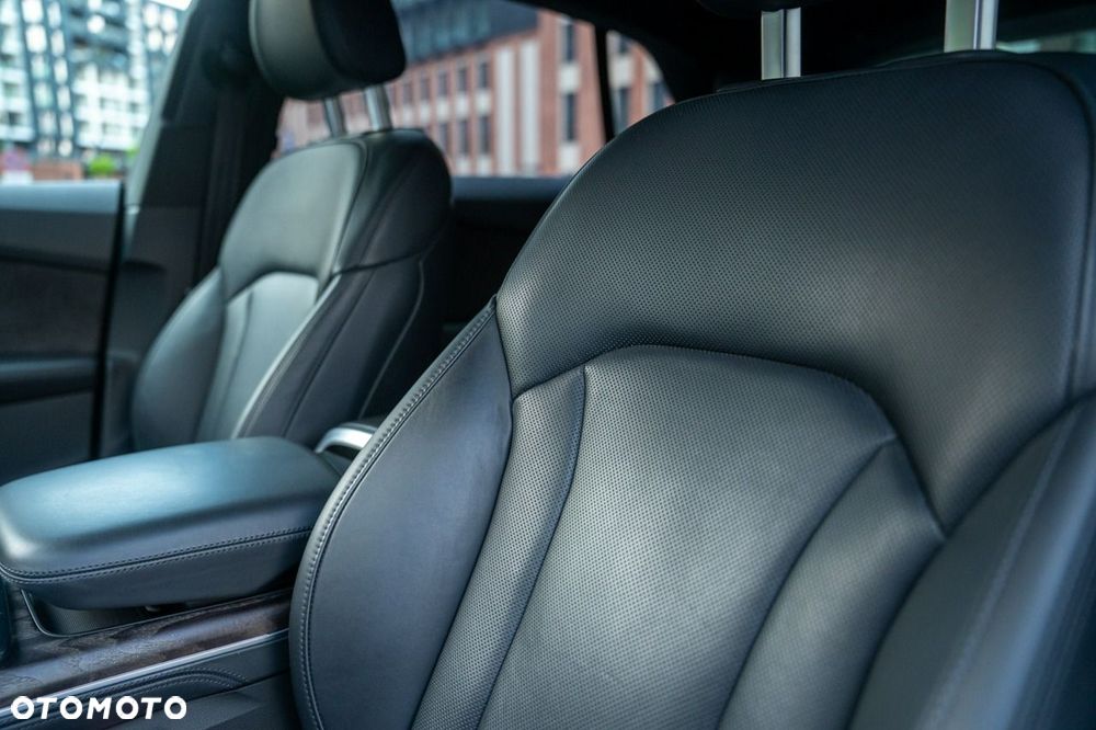 Audi Q8 50 TDI mHEV Quattro Tiptronic - 19