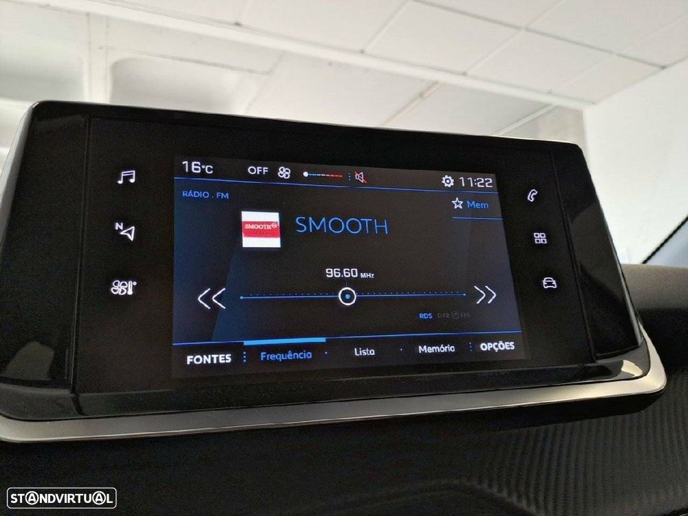 Peugeot 208 1.2 PureTech Active Pack - 19