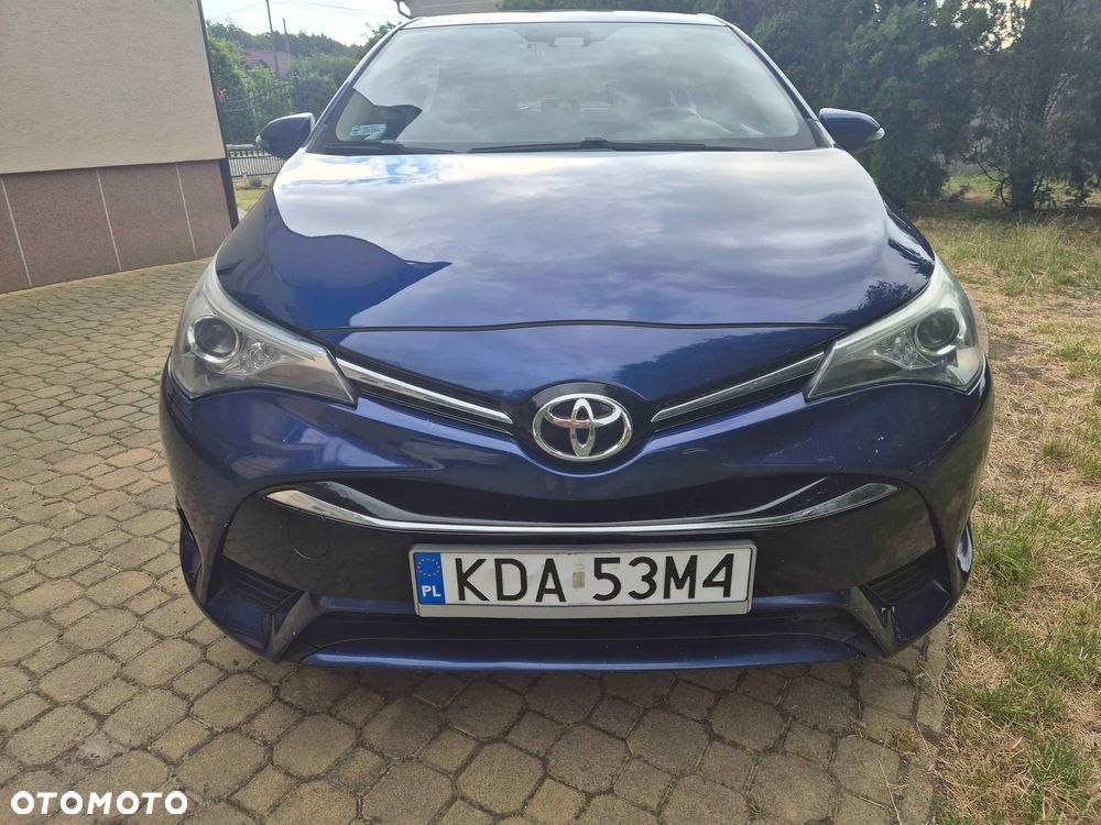 Toyota Avensis 2.0 D-4D Premium - 5