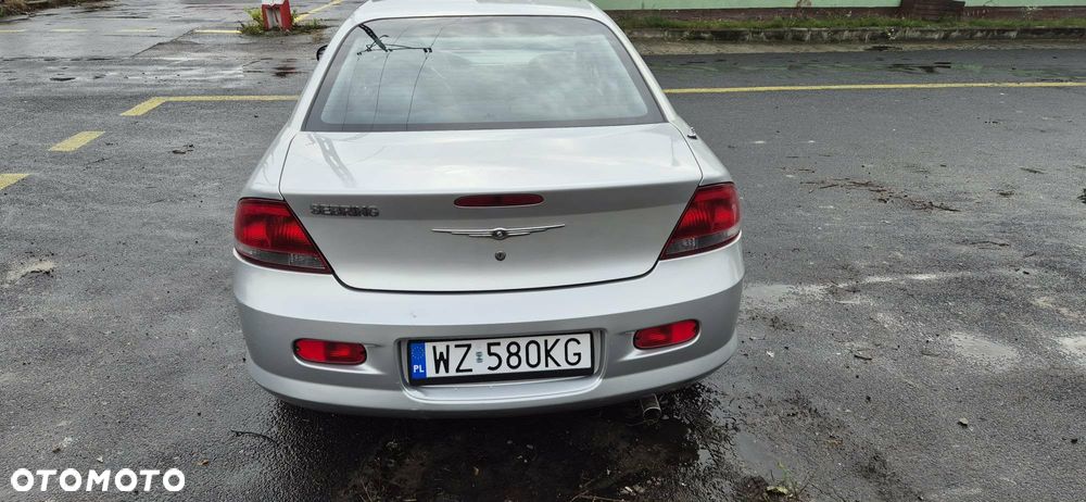 Chrysler Sebring - 10