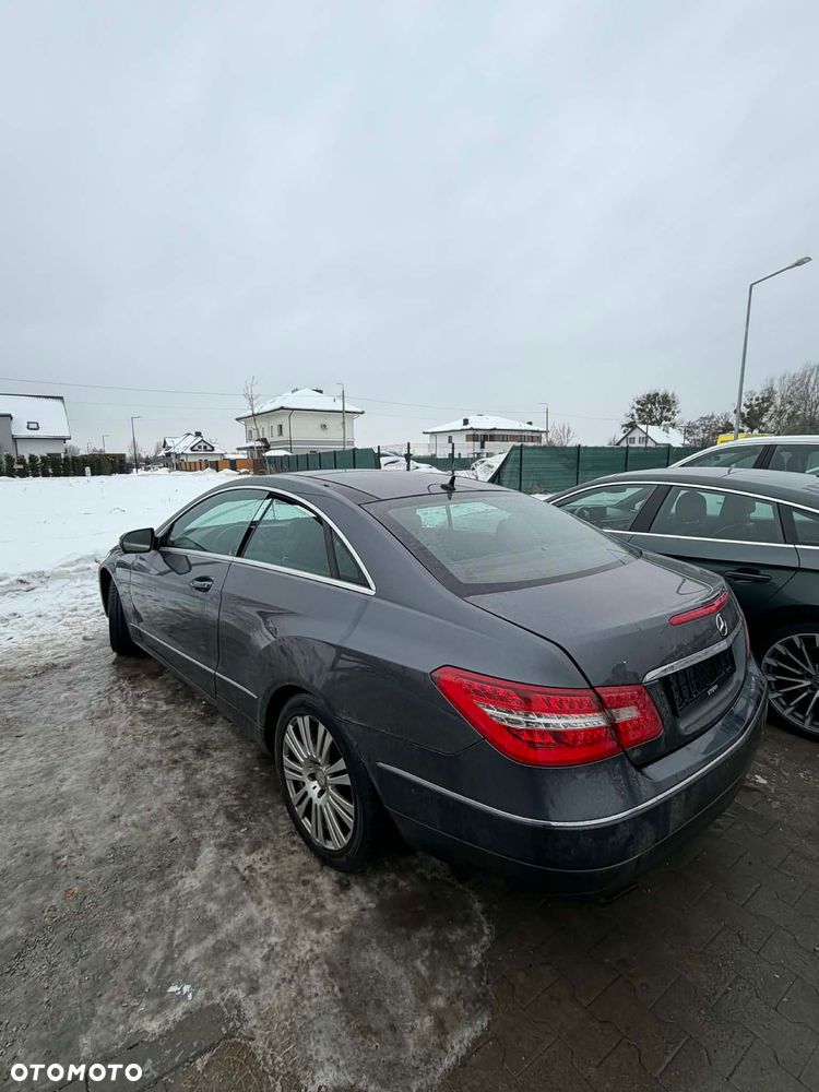 Mercedes-Benz Klasa E - 5