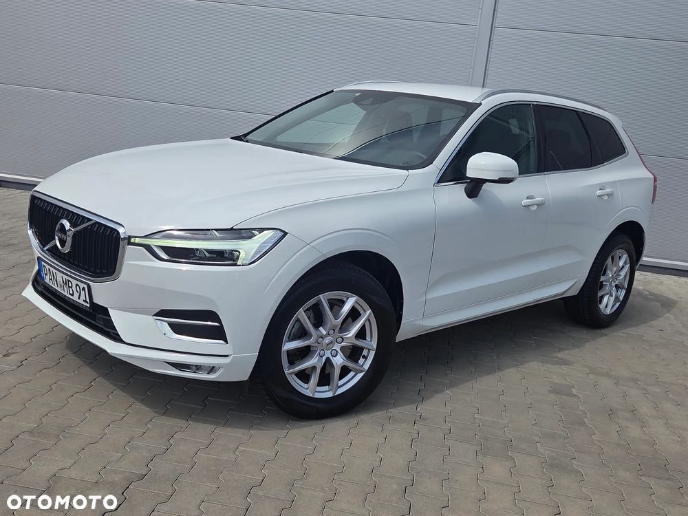 Volvo XC 60 B4 D AWD Geartronic Momentum - 4