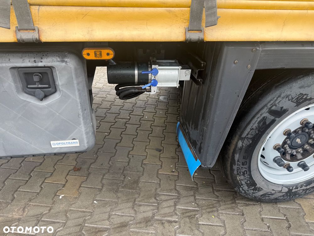 Schmitz Cargobull S01 - 15