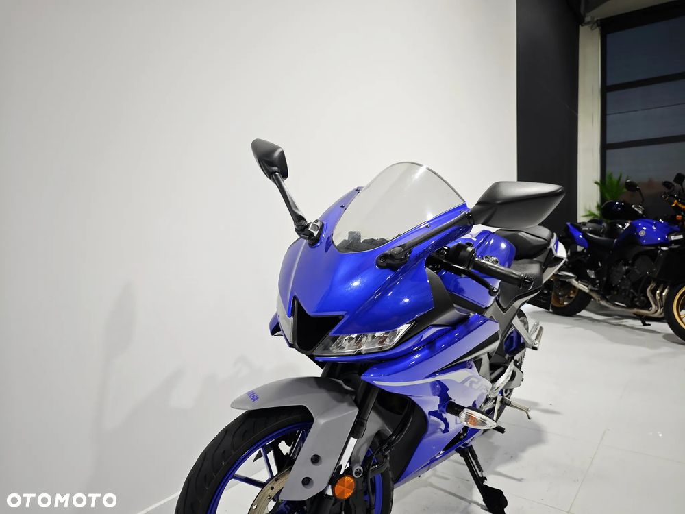 Yamaha YZF - 10