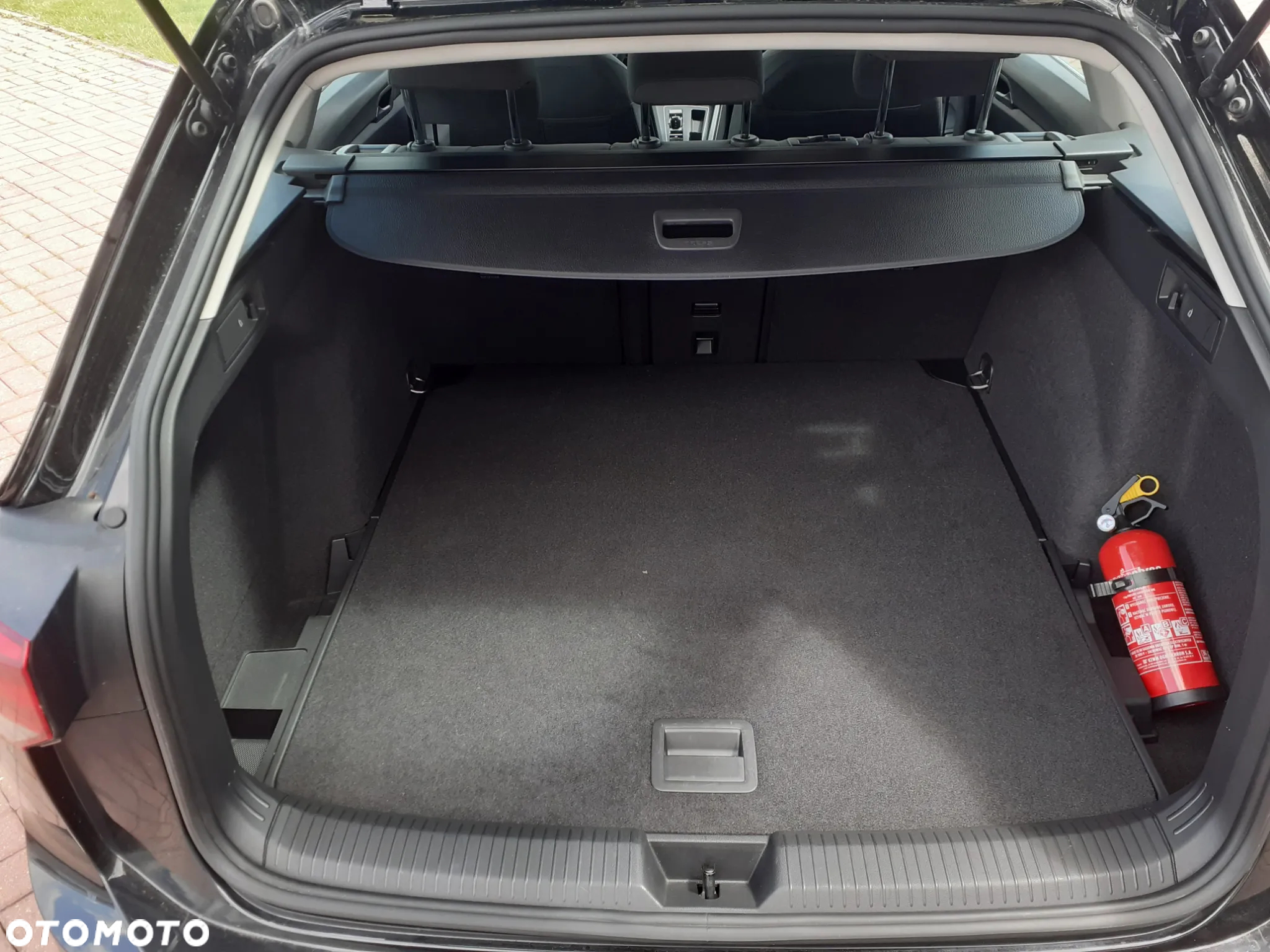 Volkswagen Golf - 19