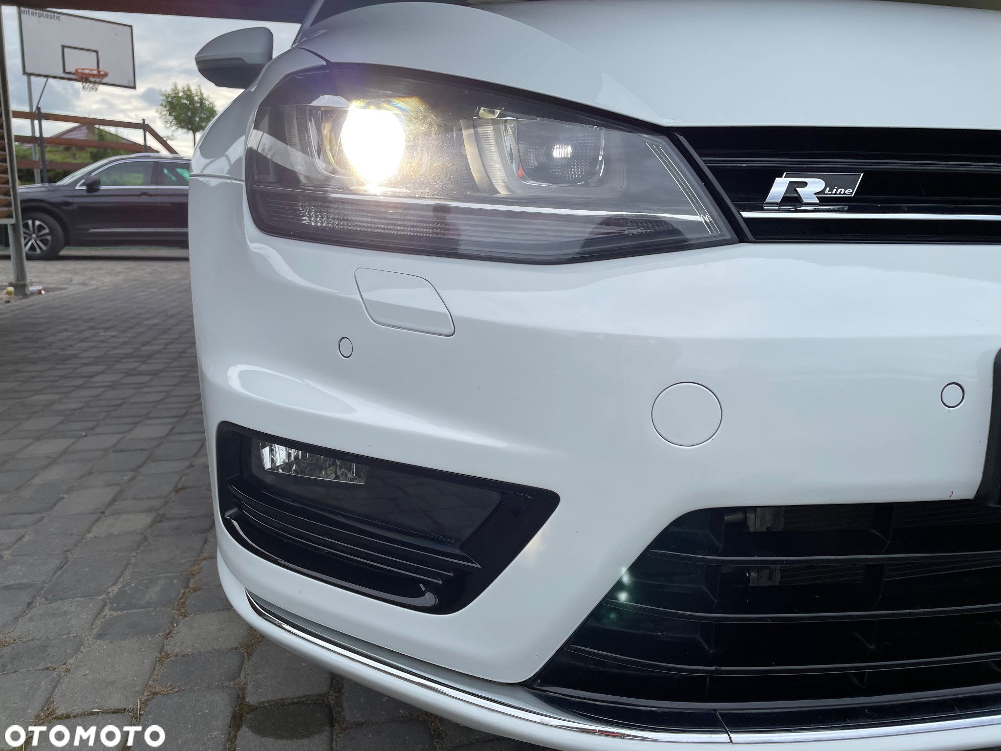 Volkswagen Golf - 5