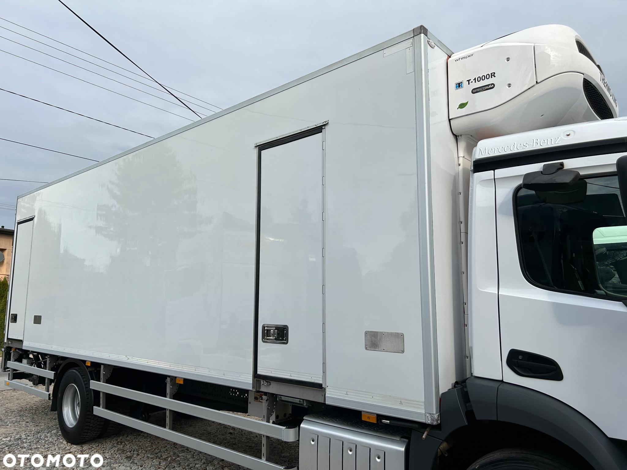 Mercedes-Benz Antos 1824 THERMO King DRZWI + winda + 2x drzwi boczne / 8.3m / z Holandii / KLIMA LEKKI / Axor man Tgm T1000-R - 23