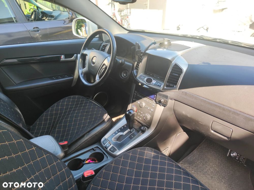 Chevrolet Captiva 2.2 4WD Automatik LTZ - 7