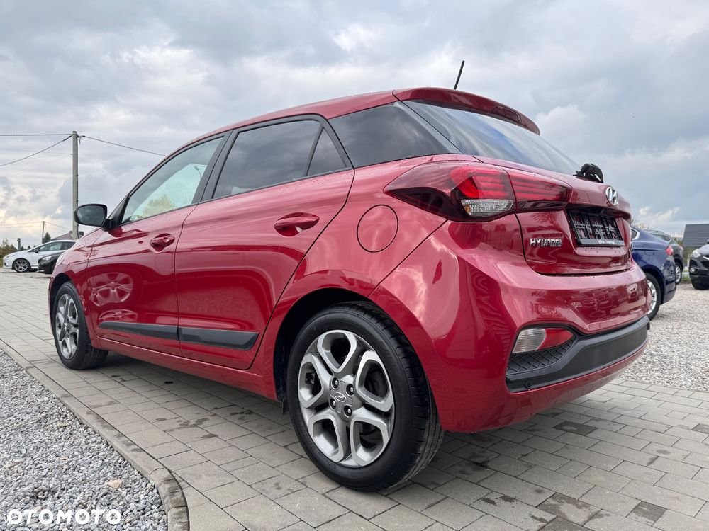 Hyundai i20 - 21