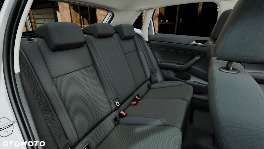 Volkswagen Polo - 12