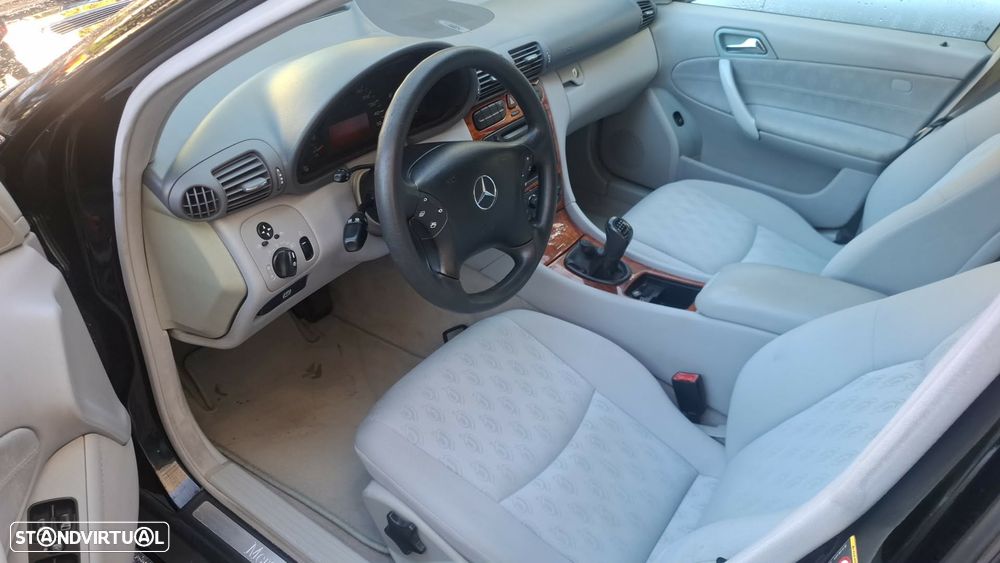 Mercedes-Benz C 220 CDi Classic - 10