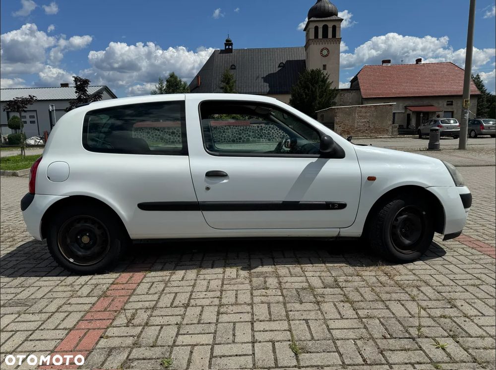 Renault Clio - 4