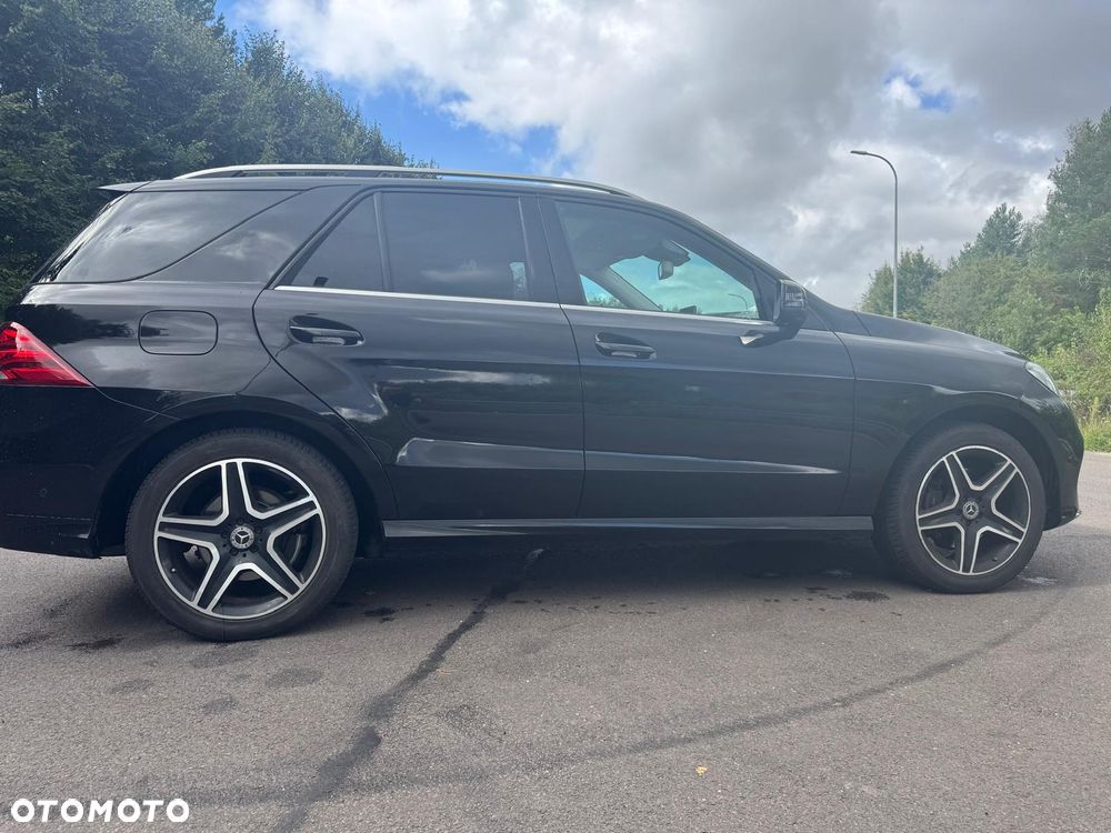 Mercedes-Benz GLE - 11