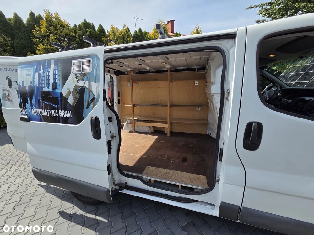 Renault Trafic - 8