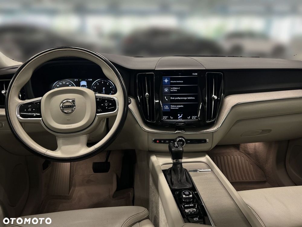Volvo XC 60 T5 AWD Inscription - 17