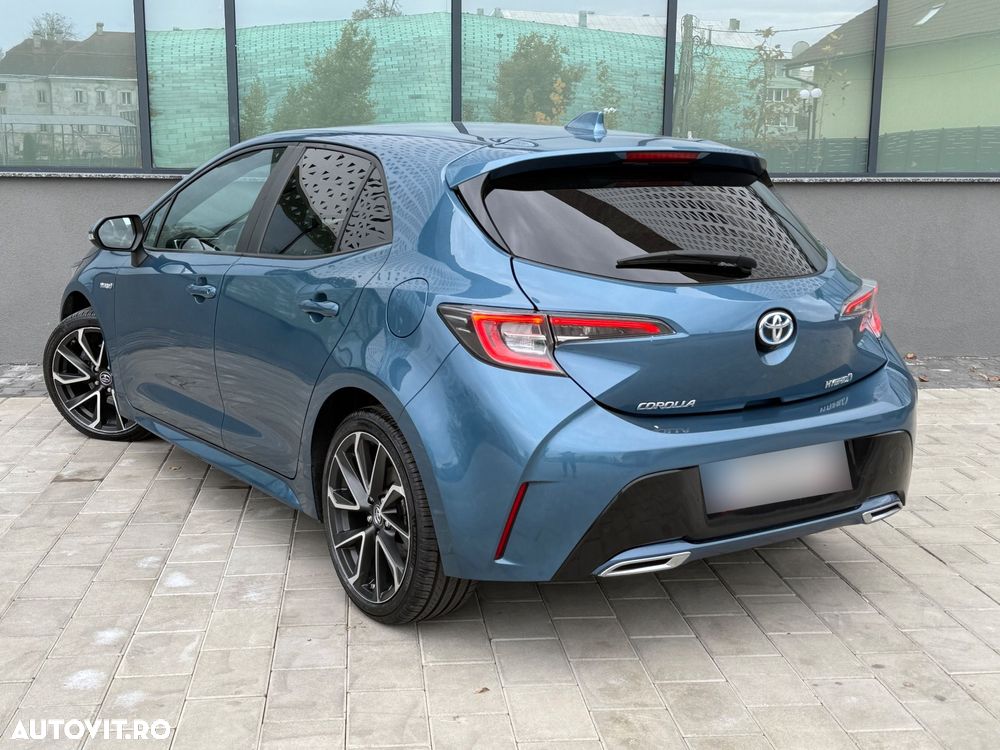 Toyota Corolla 2.0 Hybrid GR Sport - 18