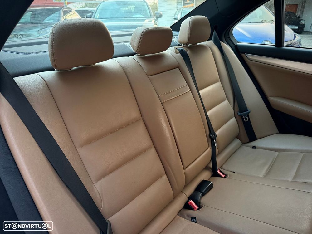 Mercedes-Benz C 250 CDi Avantgarde BE - 8