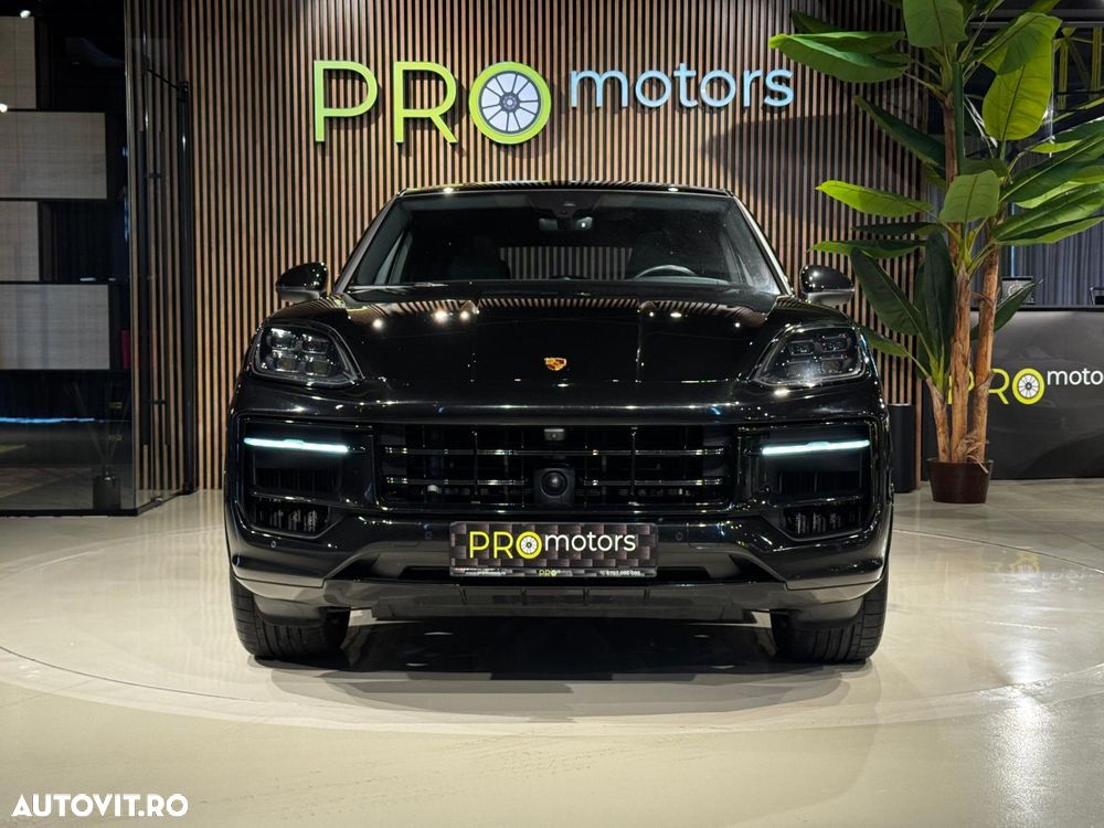 Porsche Cayenne Coupe - 3