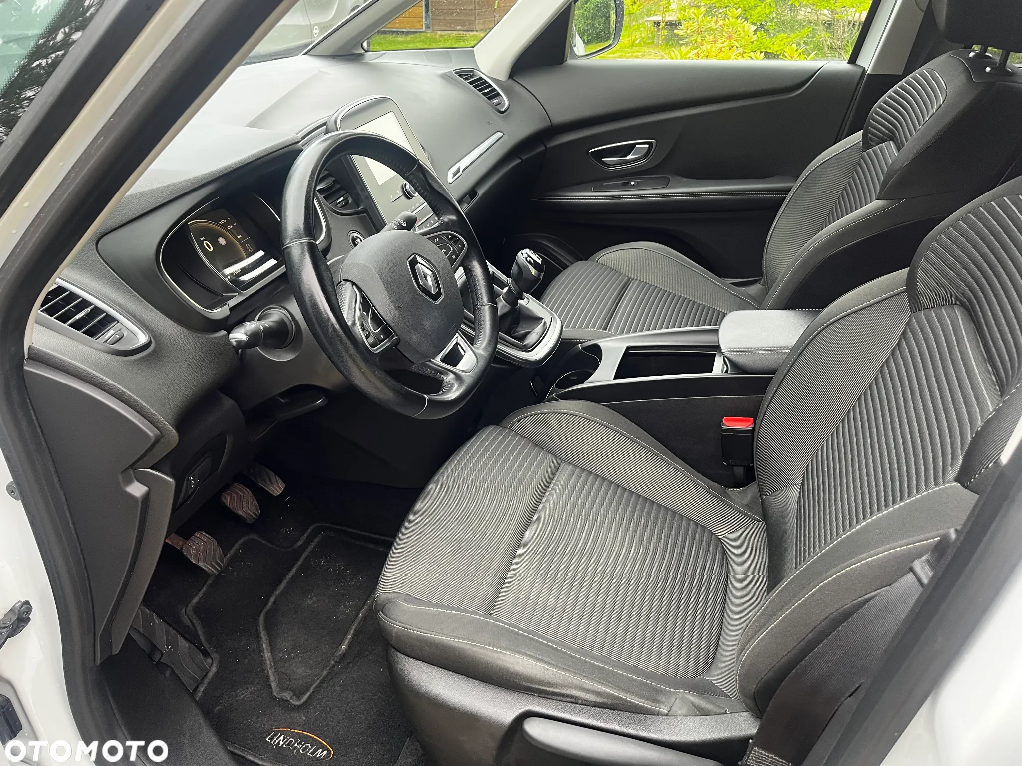 Renault Grand Scenic ENERGY dCi 110 Business - 8