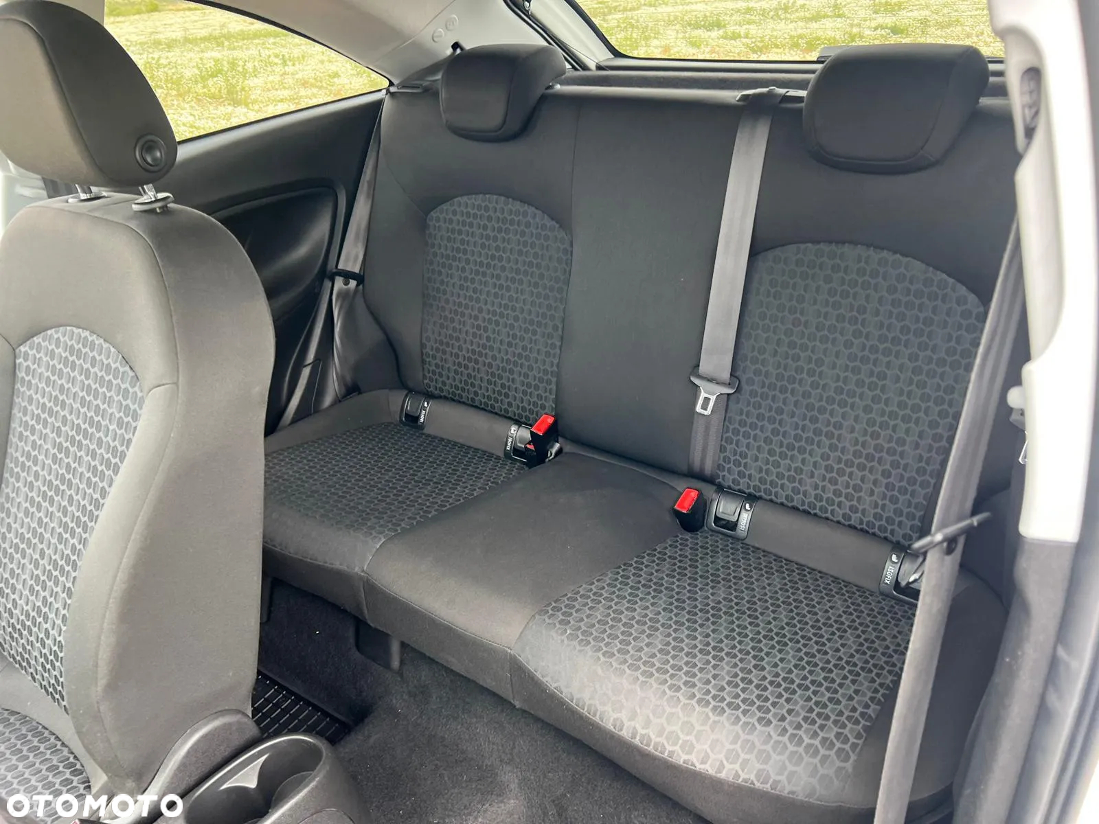 Opel Corsa 1.4 Enjoy - 18