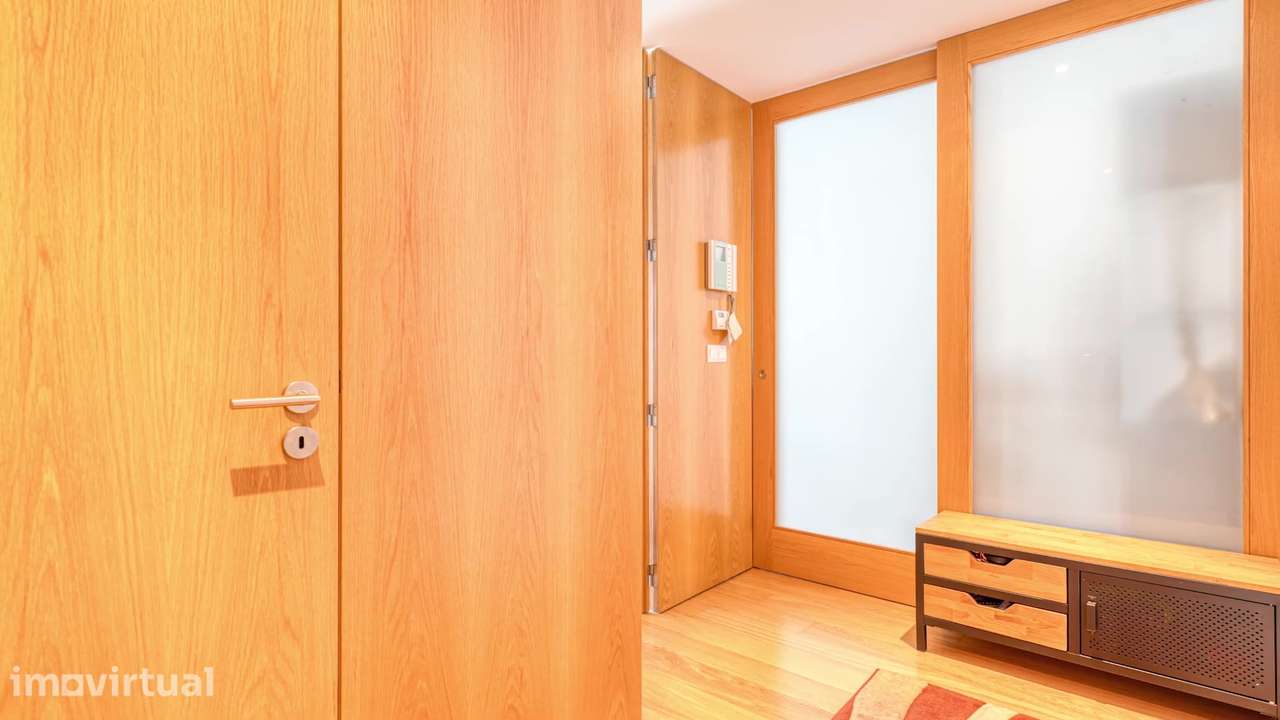 Apartamento T1 com garagem e ar condicionado Vila Nova de Gaia - Grande imagem: 3/17
