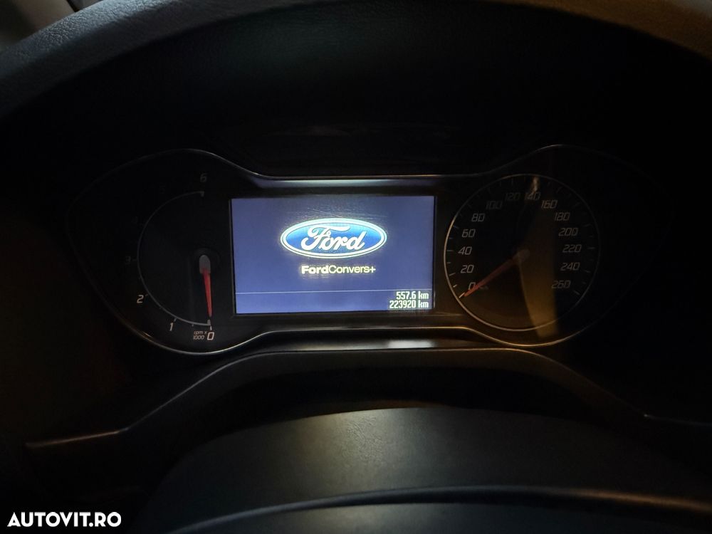Ford Galaxy 2.0 TDCi DPF Business Edition - 18