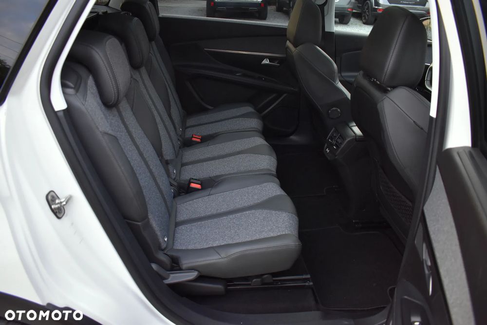 Peugeot 5008 BlueHDi 130 Allure Pack - 36