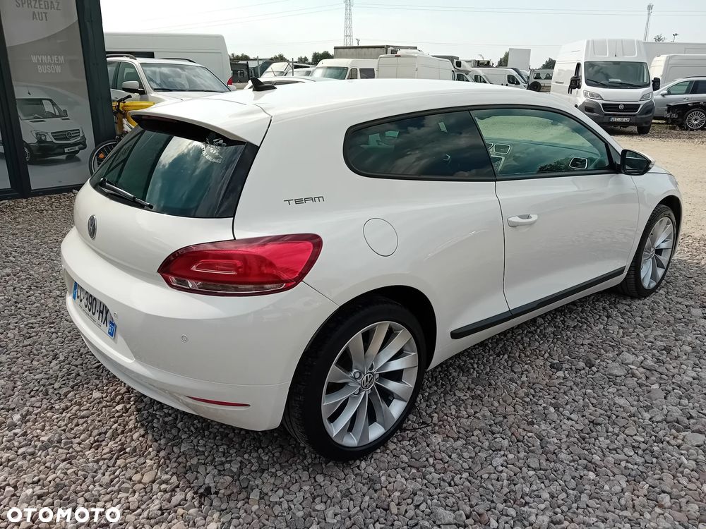 Volkswagen Scirocco 2.0 TDI - 5