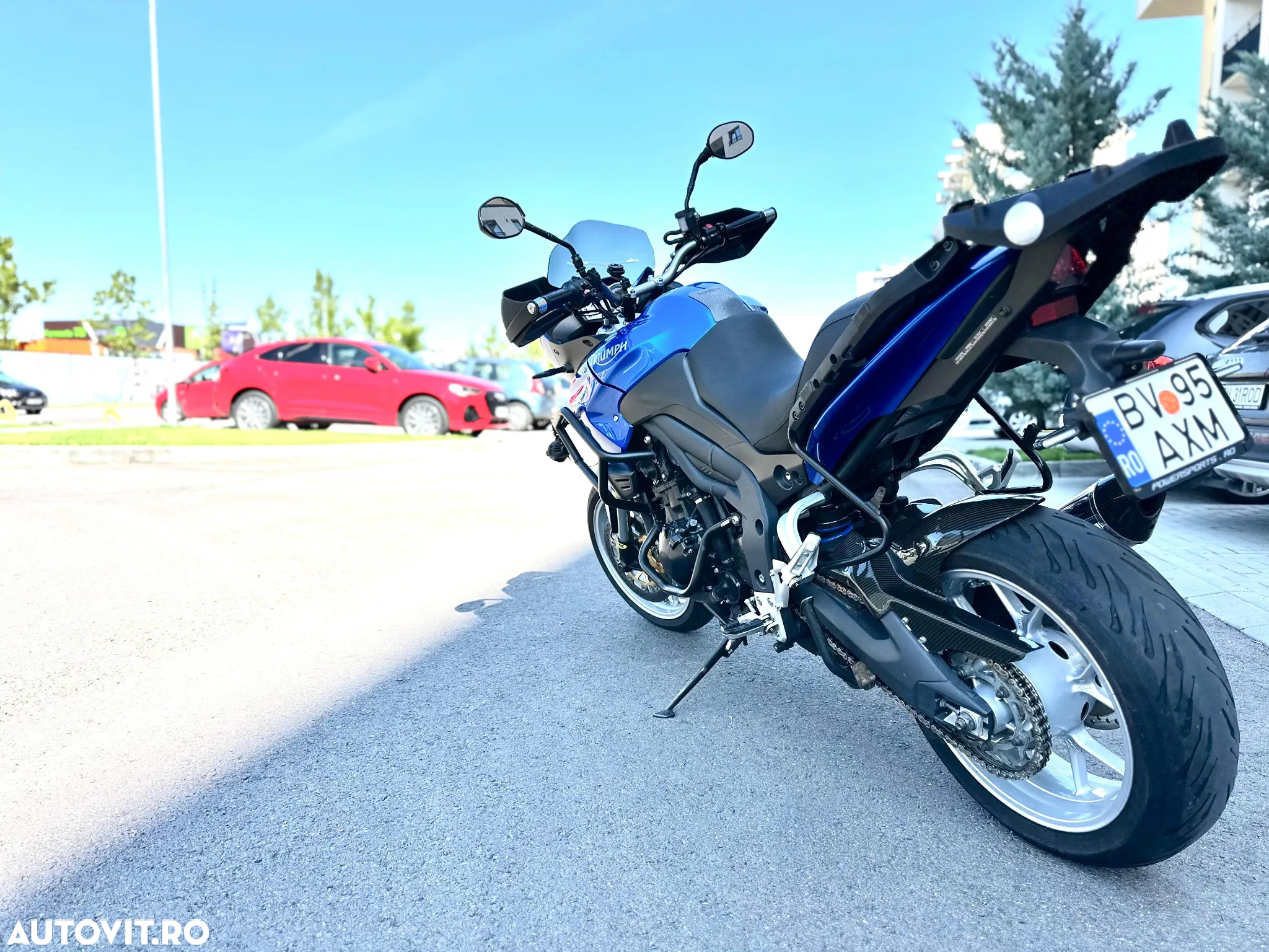 Triumph Tiger 1050 - 9