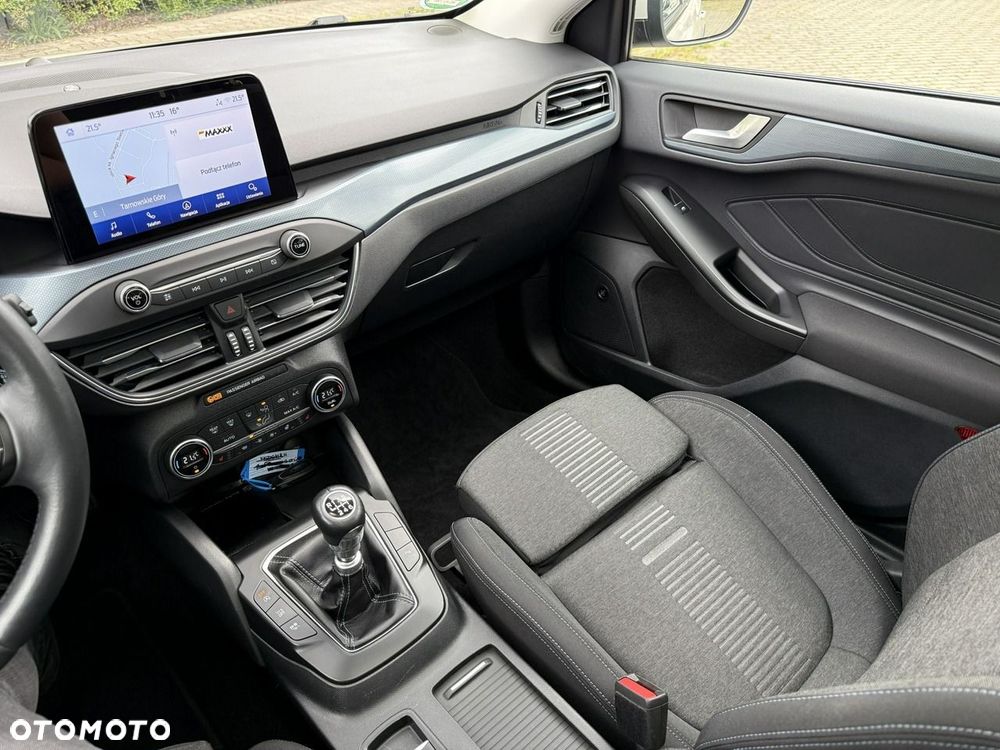 Ford Focus - 18