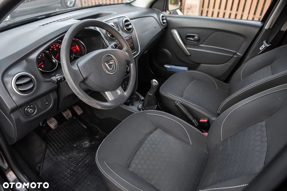 Dacia Sandero - 5