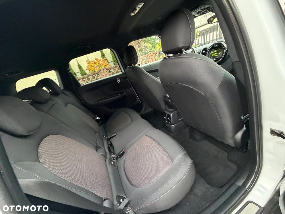 MINI Countryman Cooper ALL4 - 32