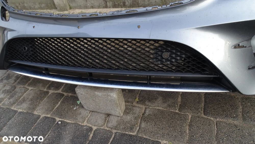 MERCEDES E-KLASA AMG W213 - zderzak przedni - 5