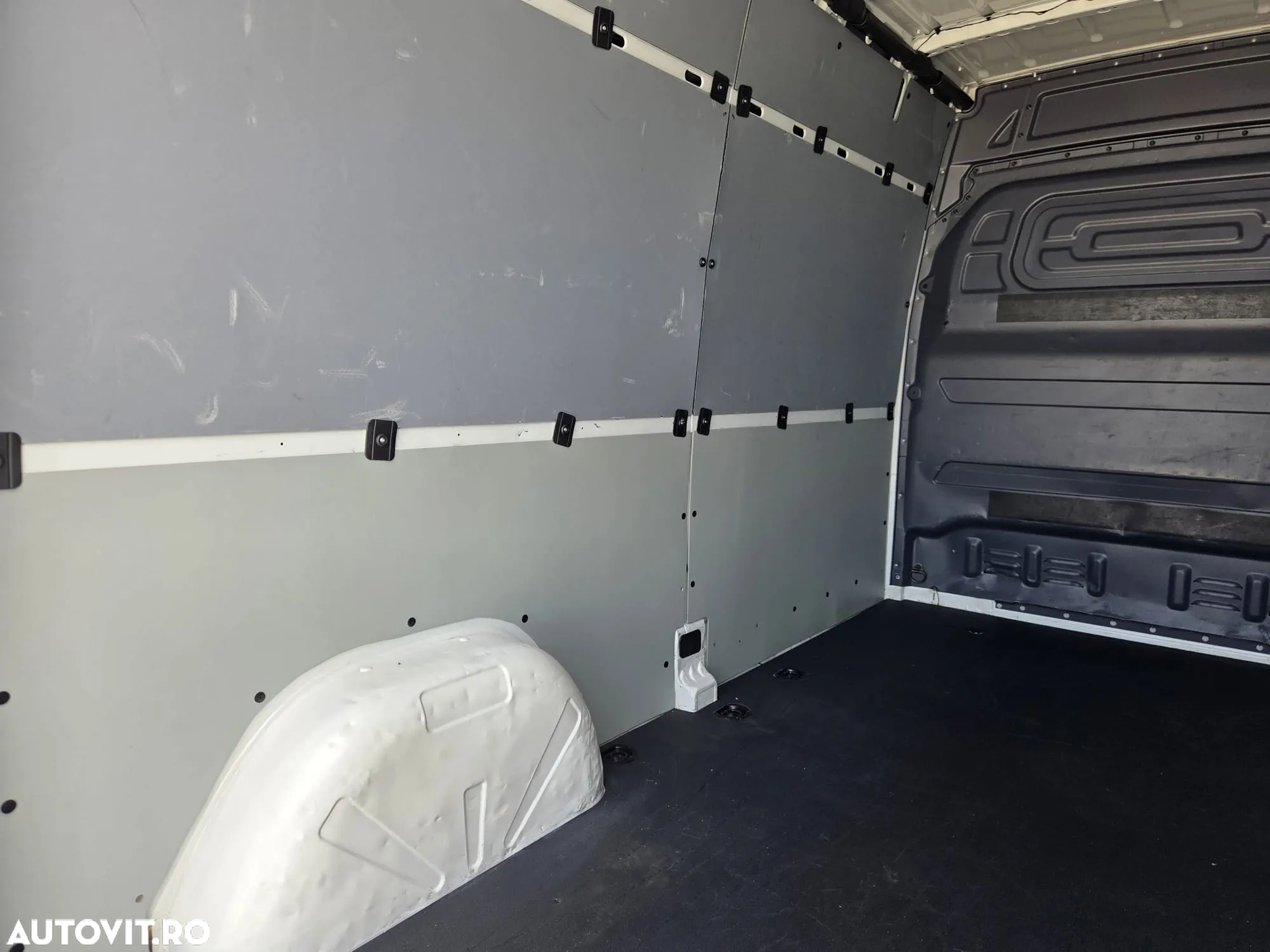 Mercedes-Benz New Sprinter L3H2 - 17