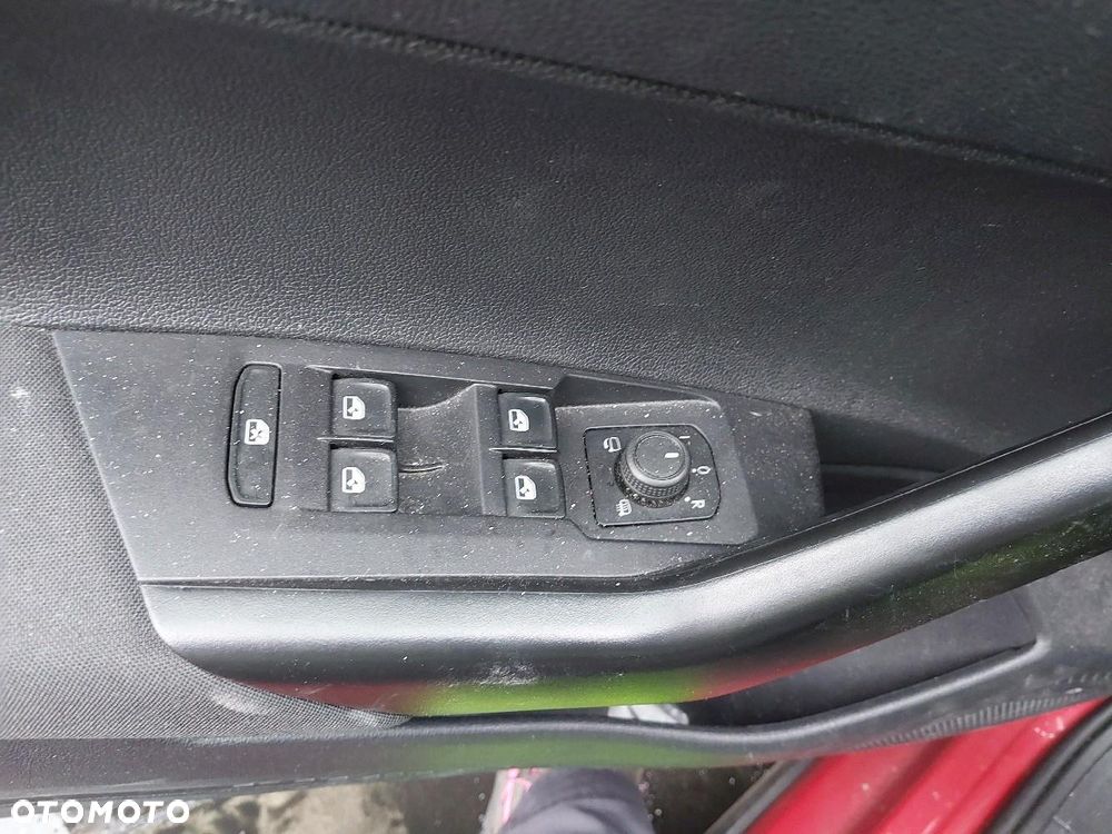 Volkswagen Taigo - 14