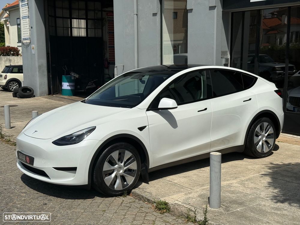 Tesla Model Y RWD - 5