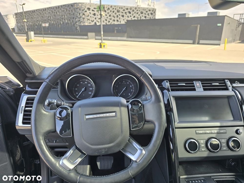 Land Rover Discovery 3.0 Si6 SE - 22