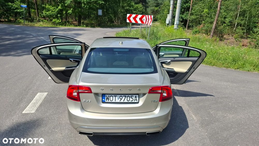Volvo S60 - 17