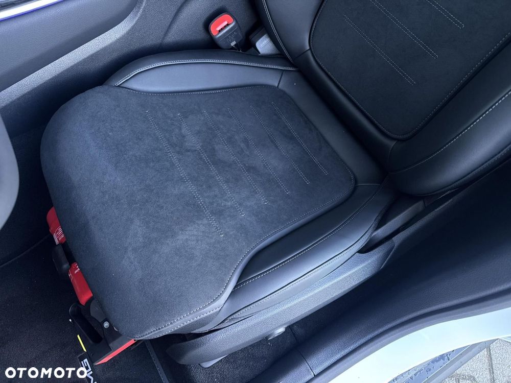 Mercedes-Benz GLC 220 d mHEV 4-Matic AMG Line - 12