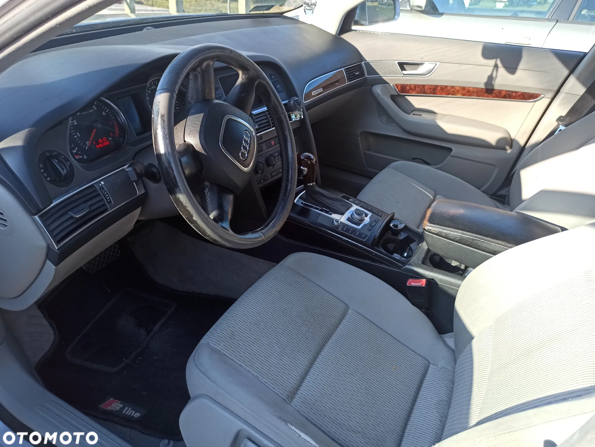 Audi A6 2.4 Multitronic - 5