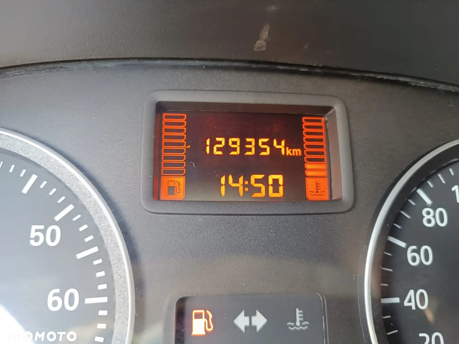 Dacia Sandero Stepway 1.6 - 8