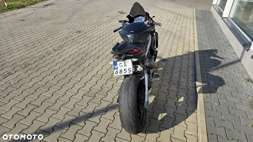 Aprilia RS - 9