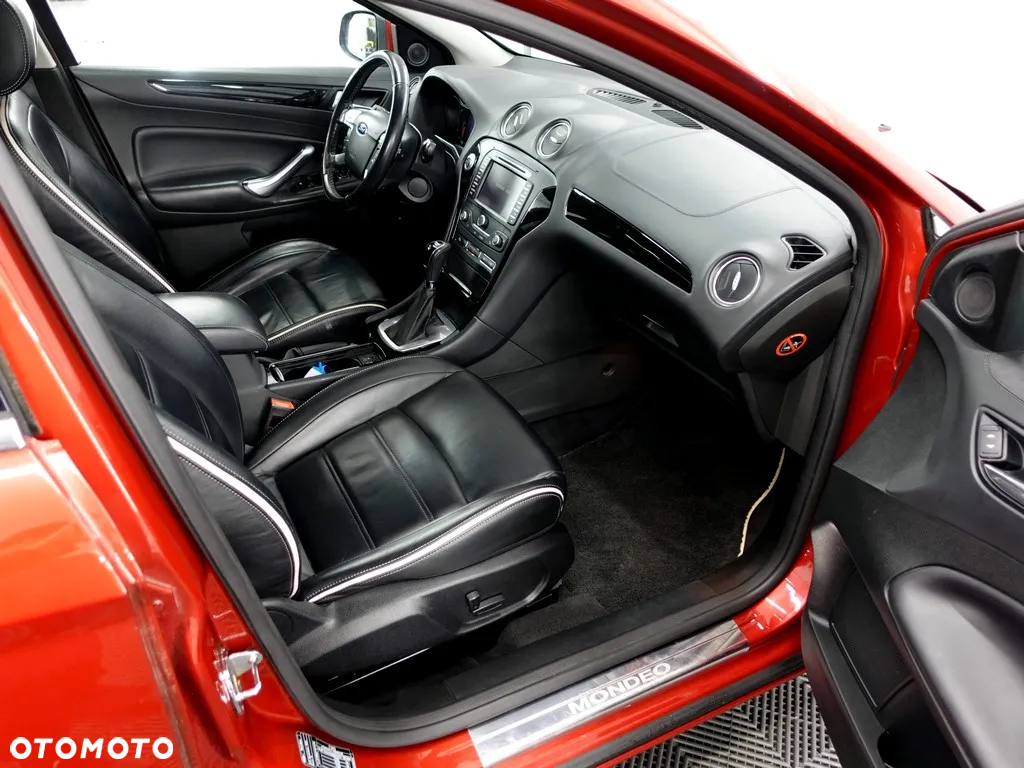 Ford Mondeo - 10