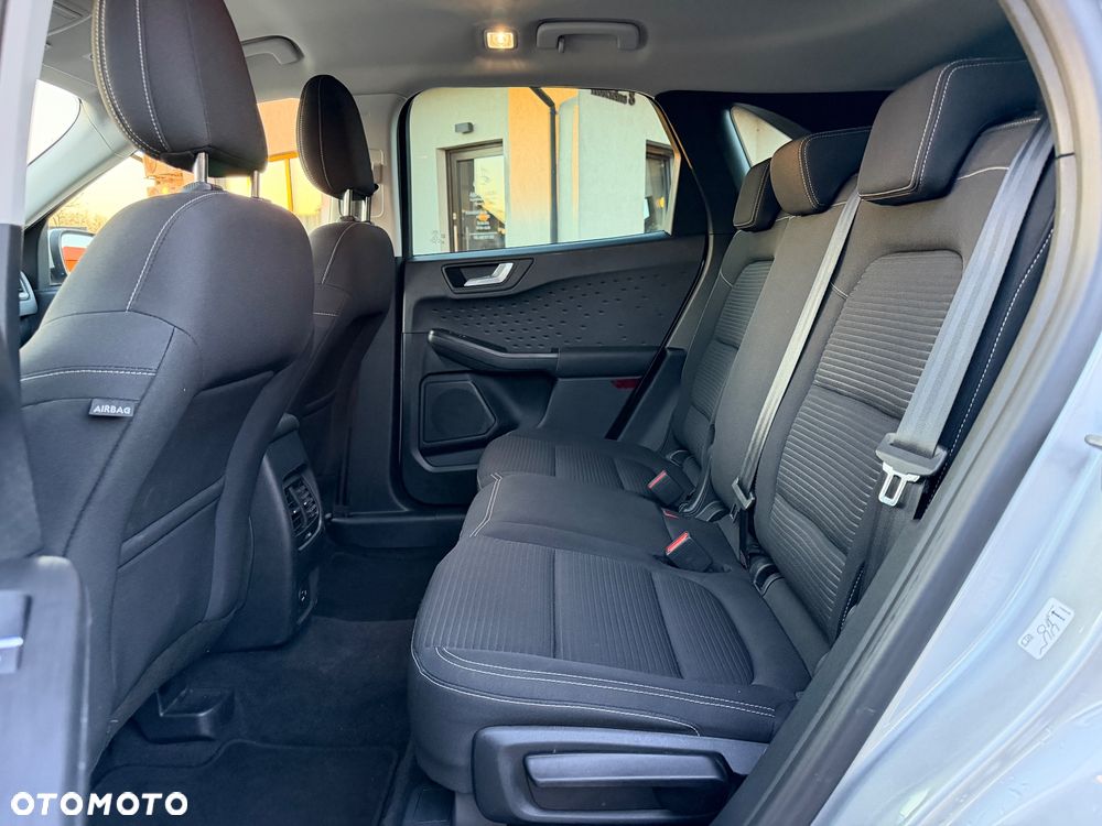 Ford Kuga 2.0 TDCi FWD Titanium - 20